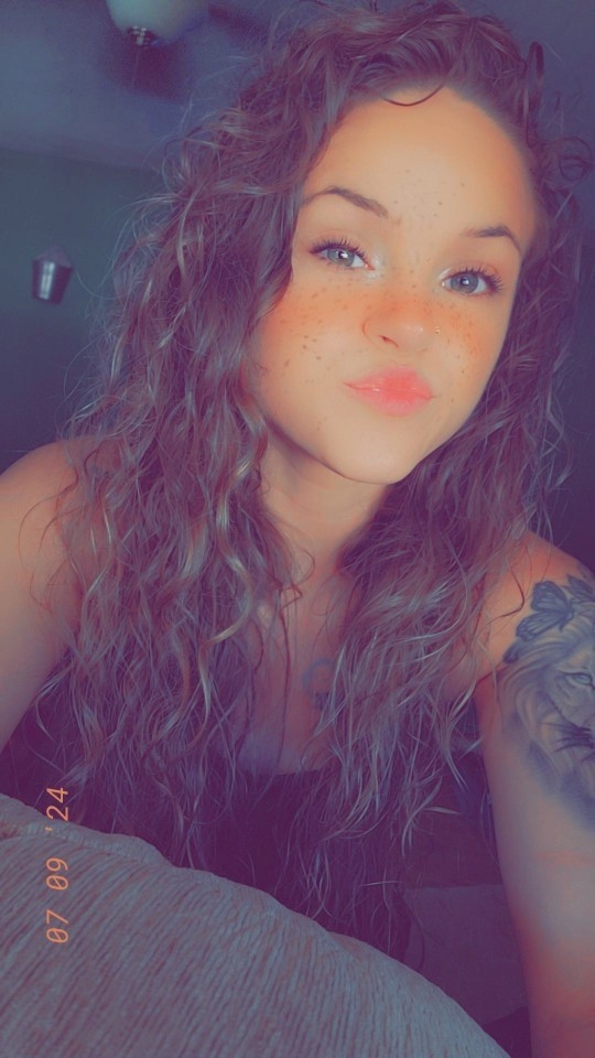 kirsten386765_Single_Waplog