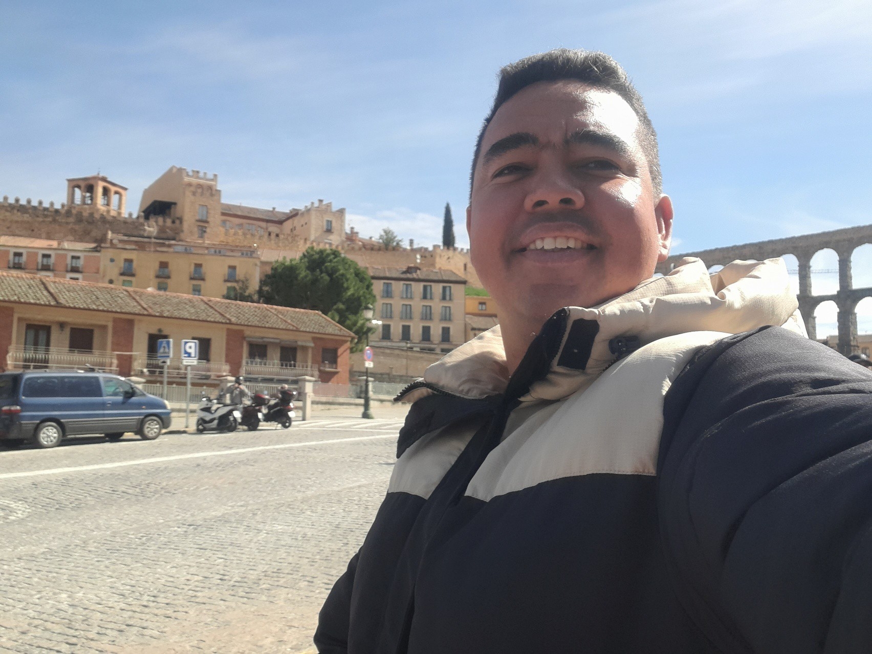 oneiverz_Castilla Y Leon_Single_Male