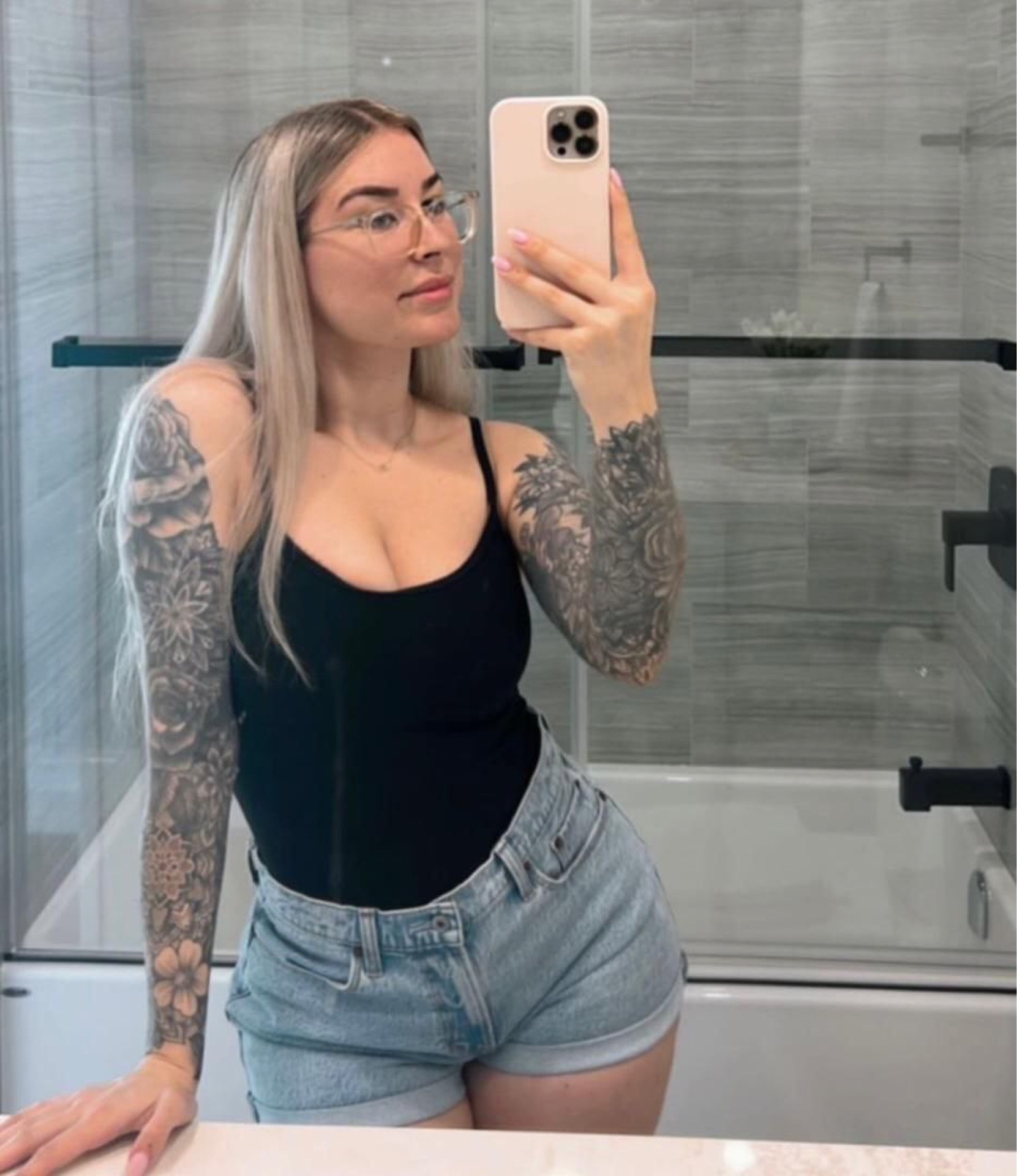 waplog profile image christineb909519