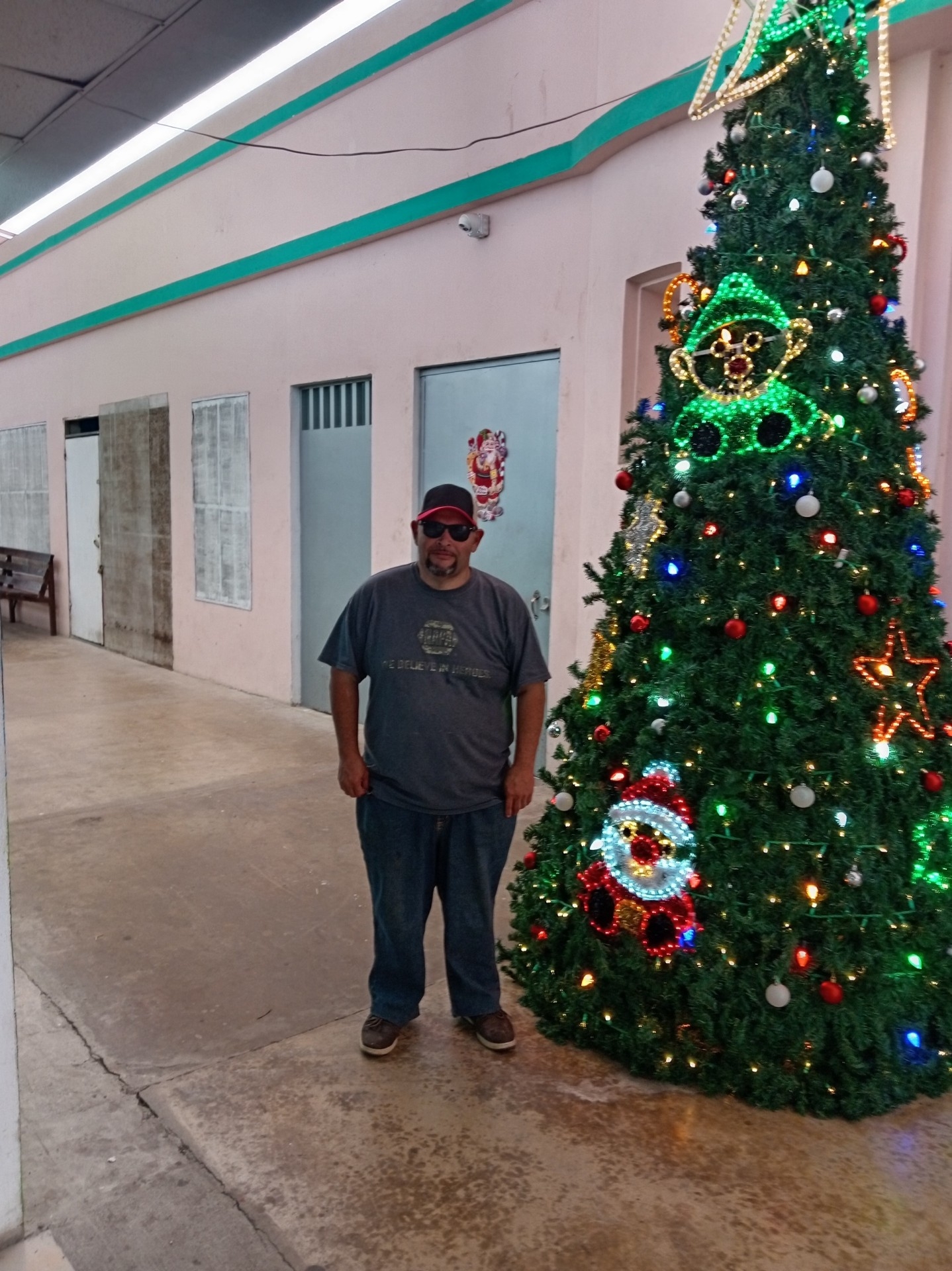 julioc643987_Limon_Single_Male