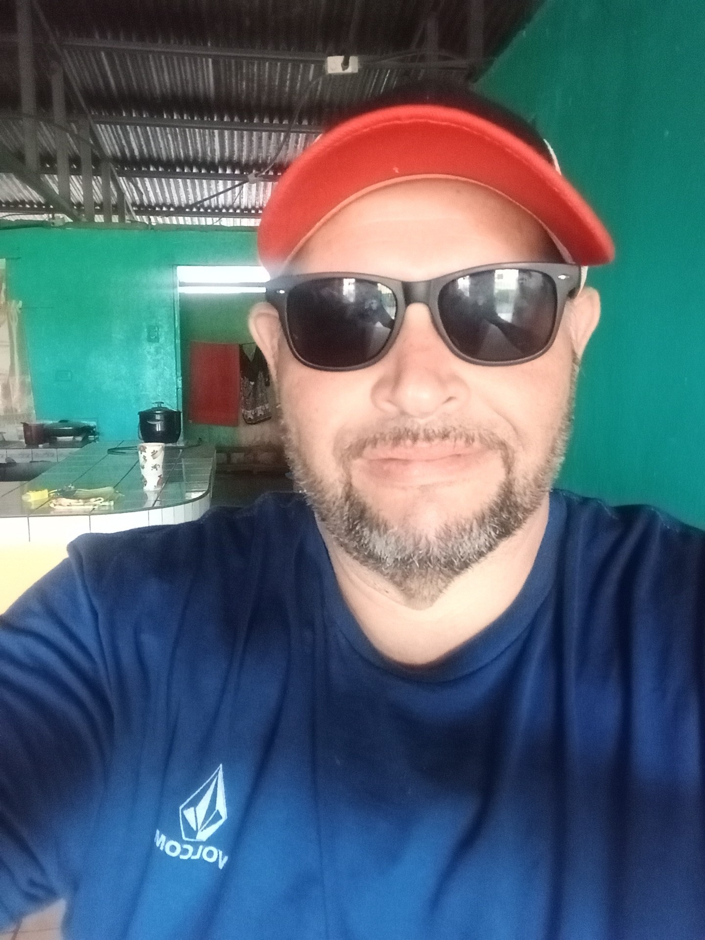 julioc643987_Limon_Single_Male