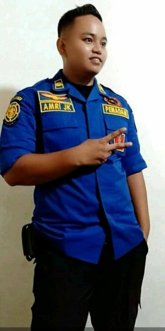 zonb753_Single_Waplog