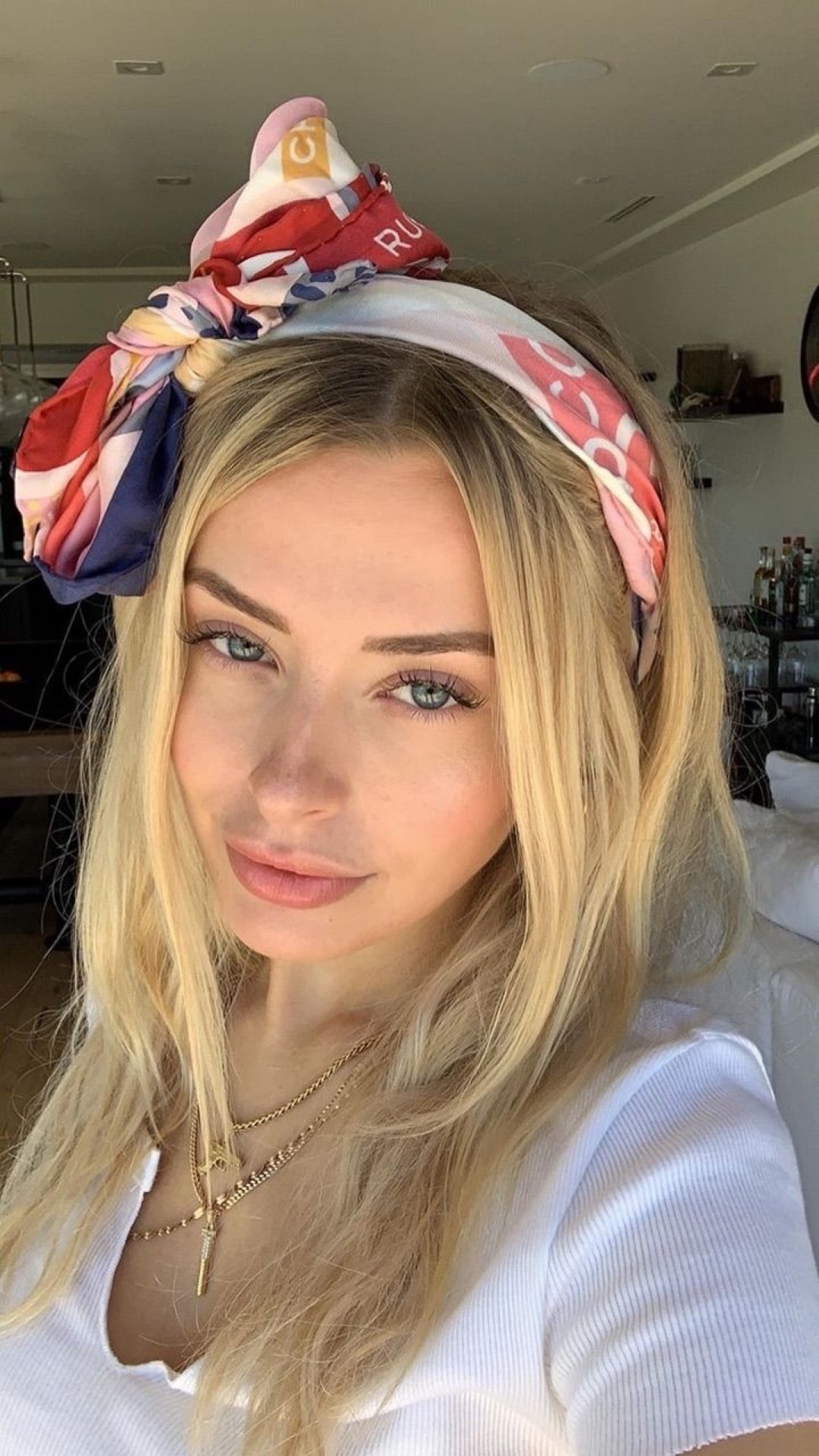 user_photo
