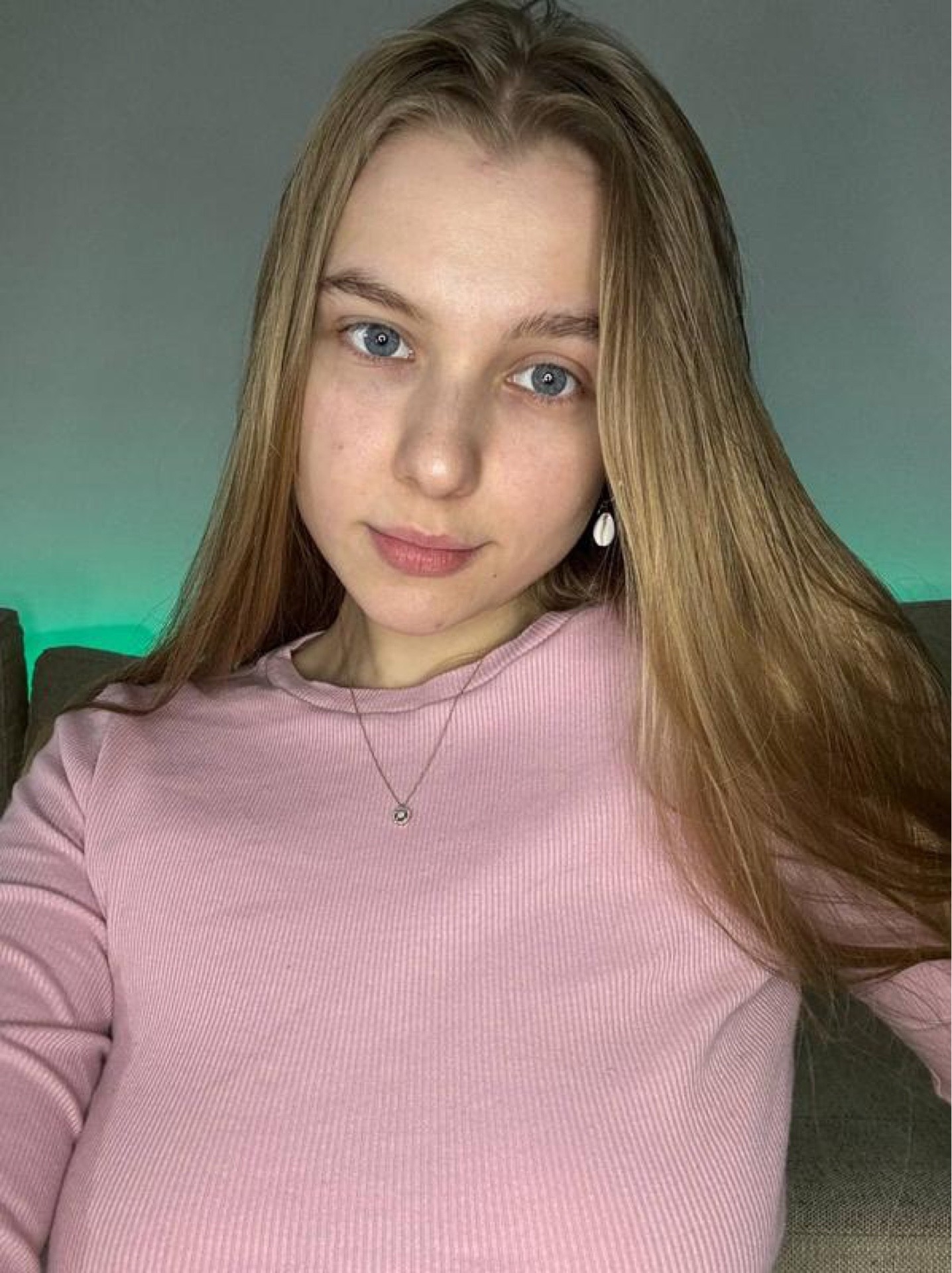 user_photo