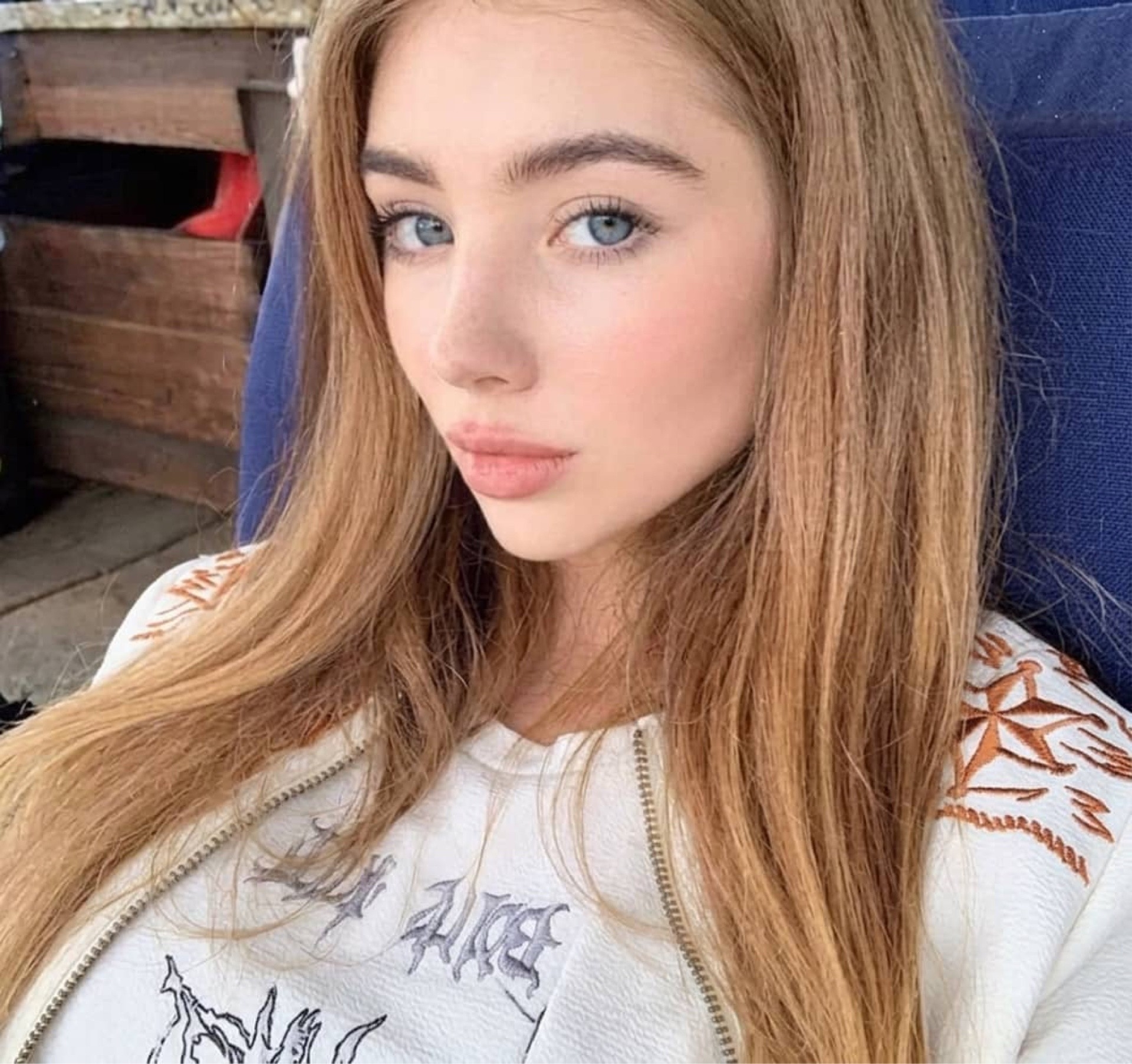 user_photo