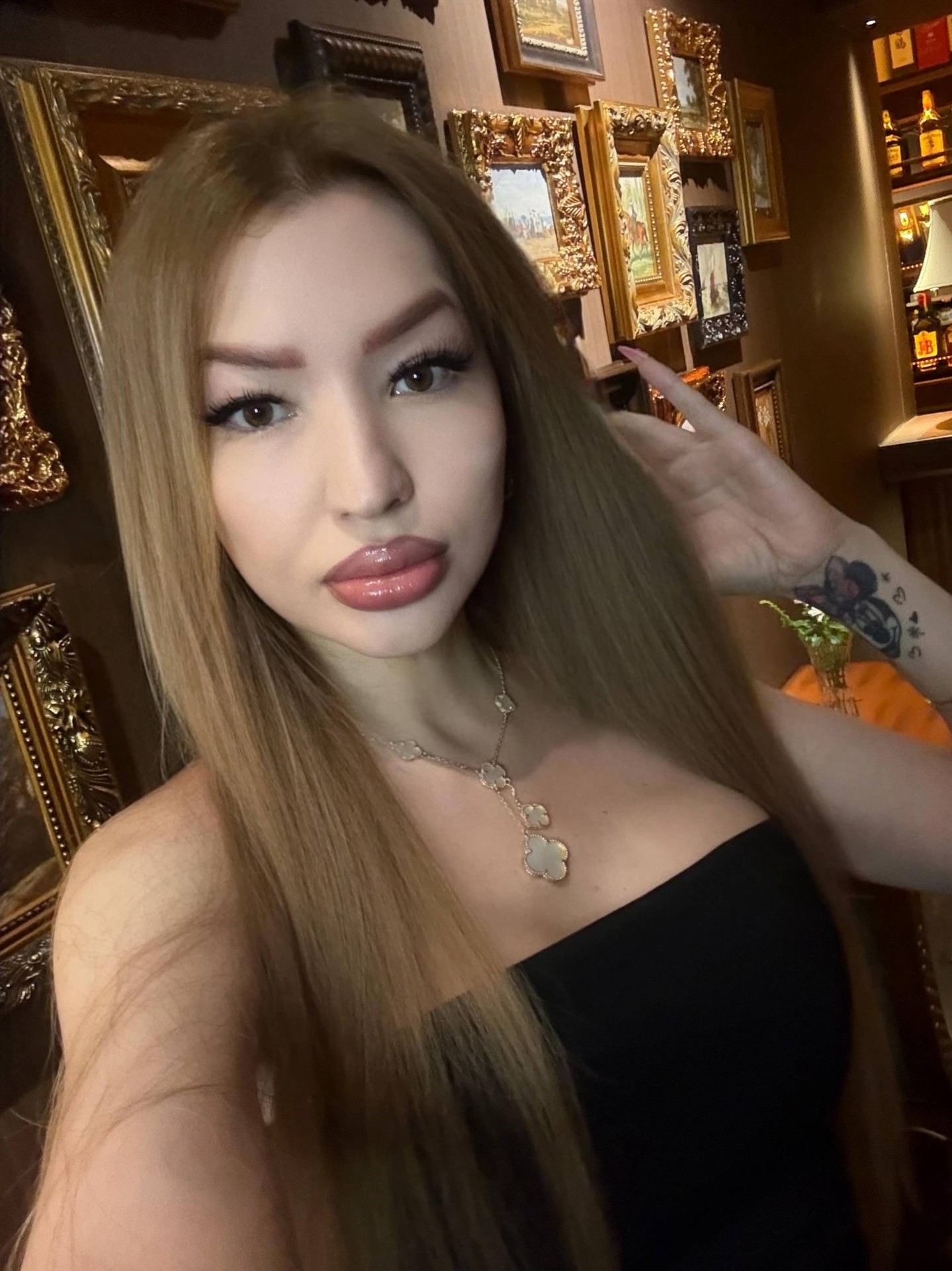 user_photo