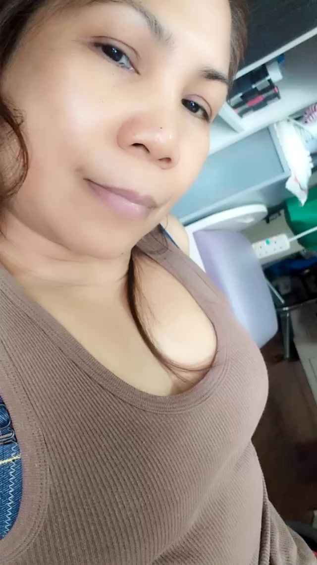 chat-with-girls-online