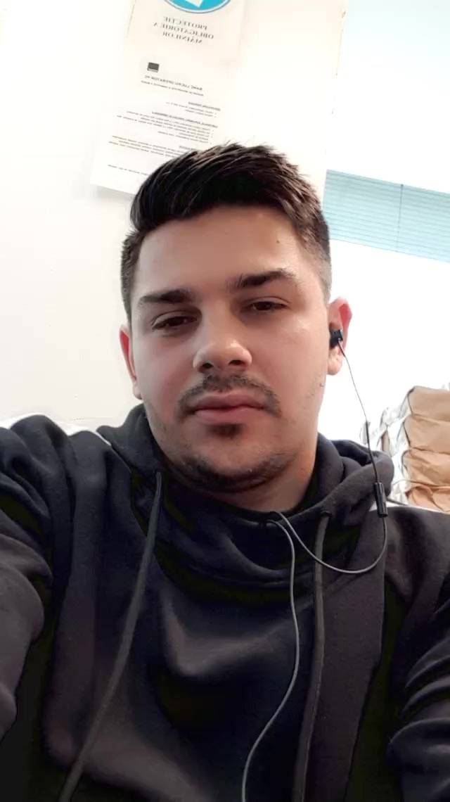 chat-with-guys-nearby