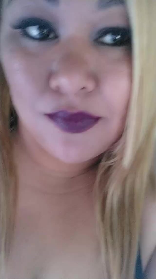 flirt-with-single-women