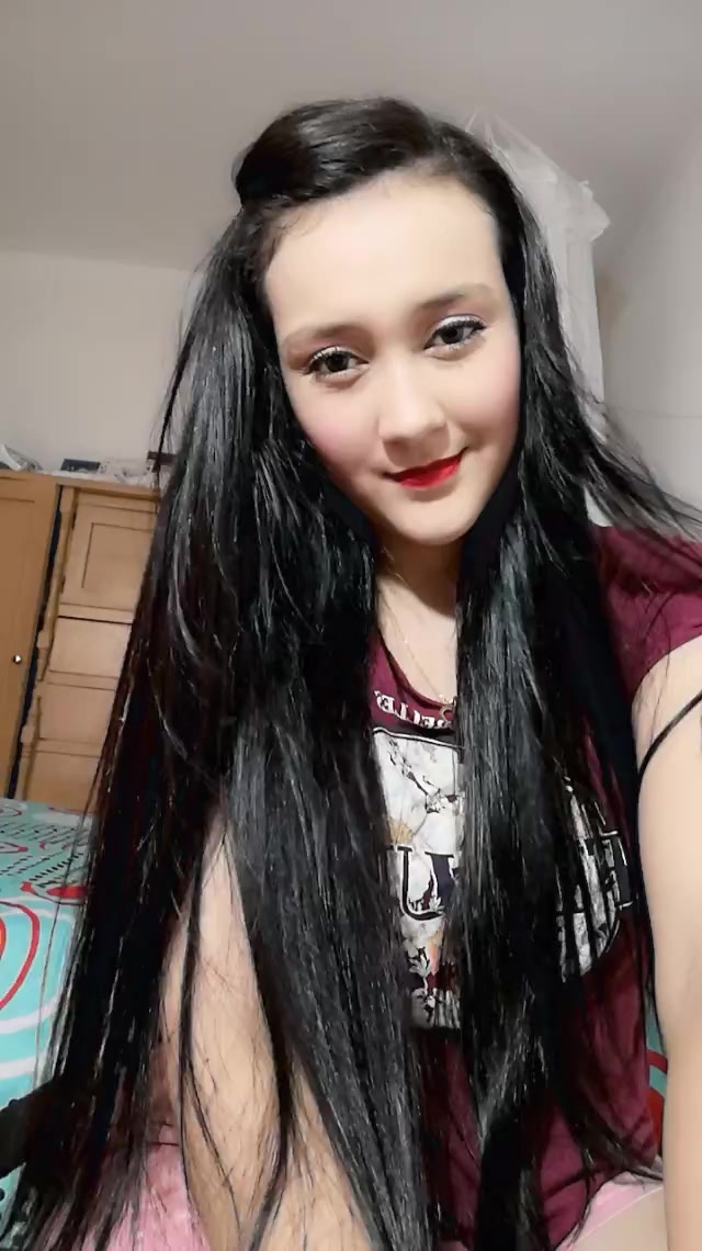 chat-with-girls-in-your-area