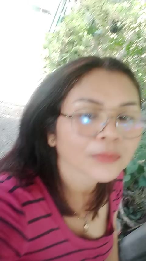 chat-with-single-girls