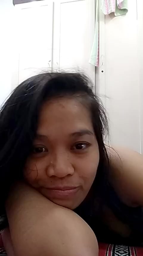 chat-with-girls-nearby