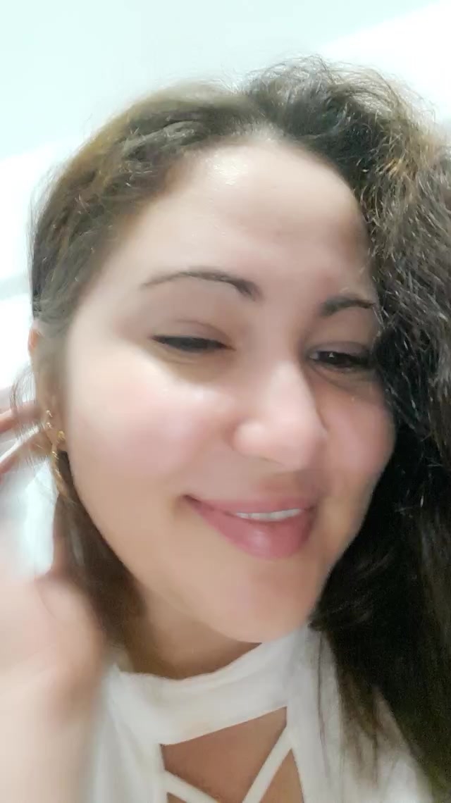 chat-with-girls-online