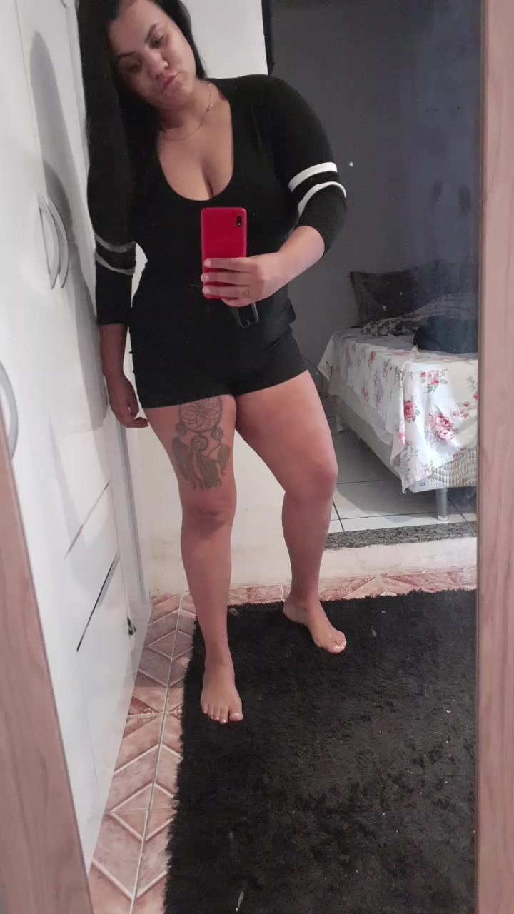 flirt-with-singles-for-free