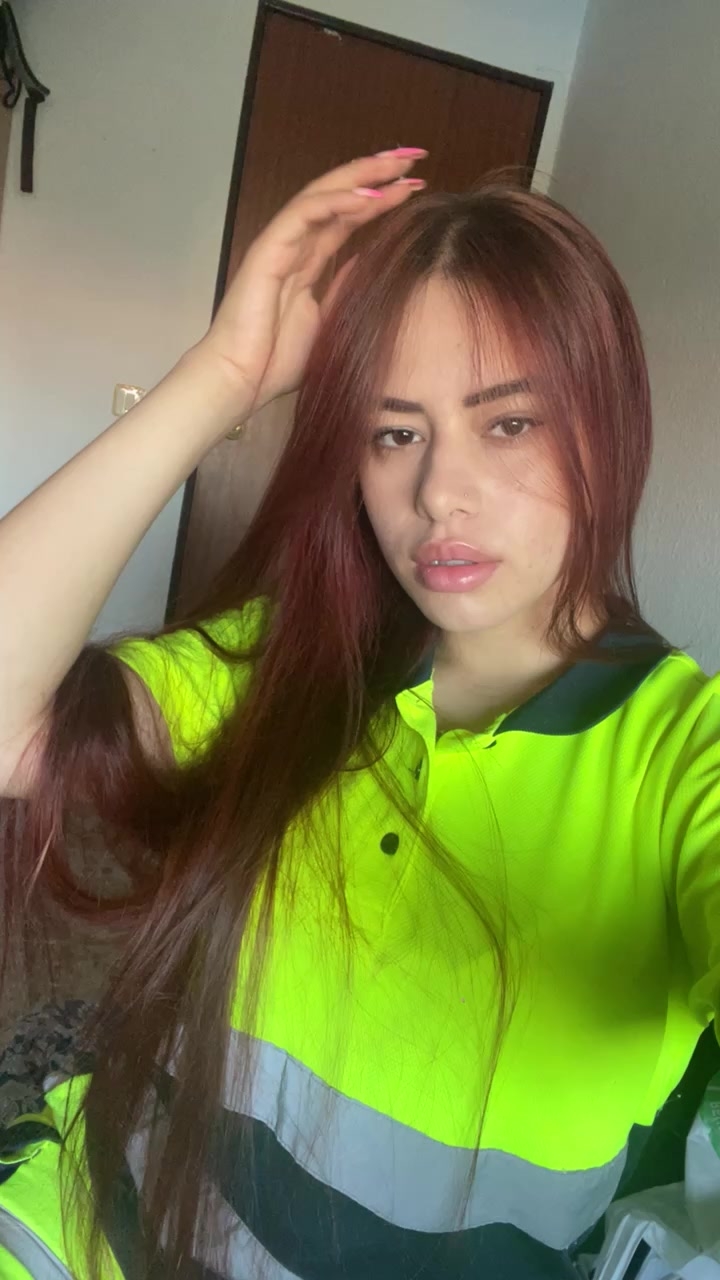 flirt-with-single-women-online