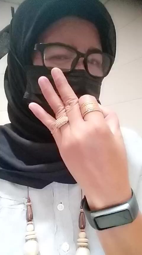 flirt-with-singles-for-free