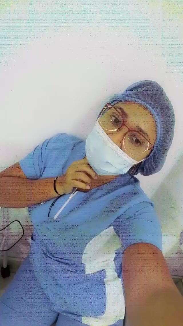 flirt-with-single-women-online