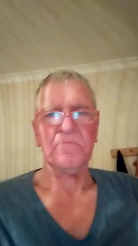 flirt-with-singles-online-for-free