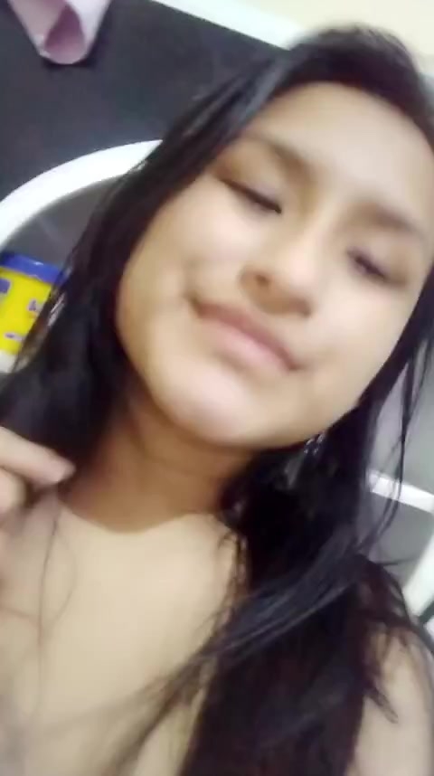 flirt-with-single-men