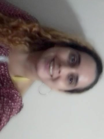 chat-with-girls-nearby