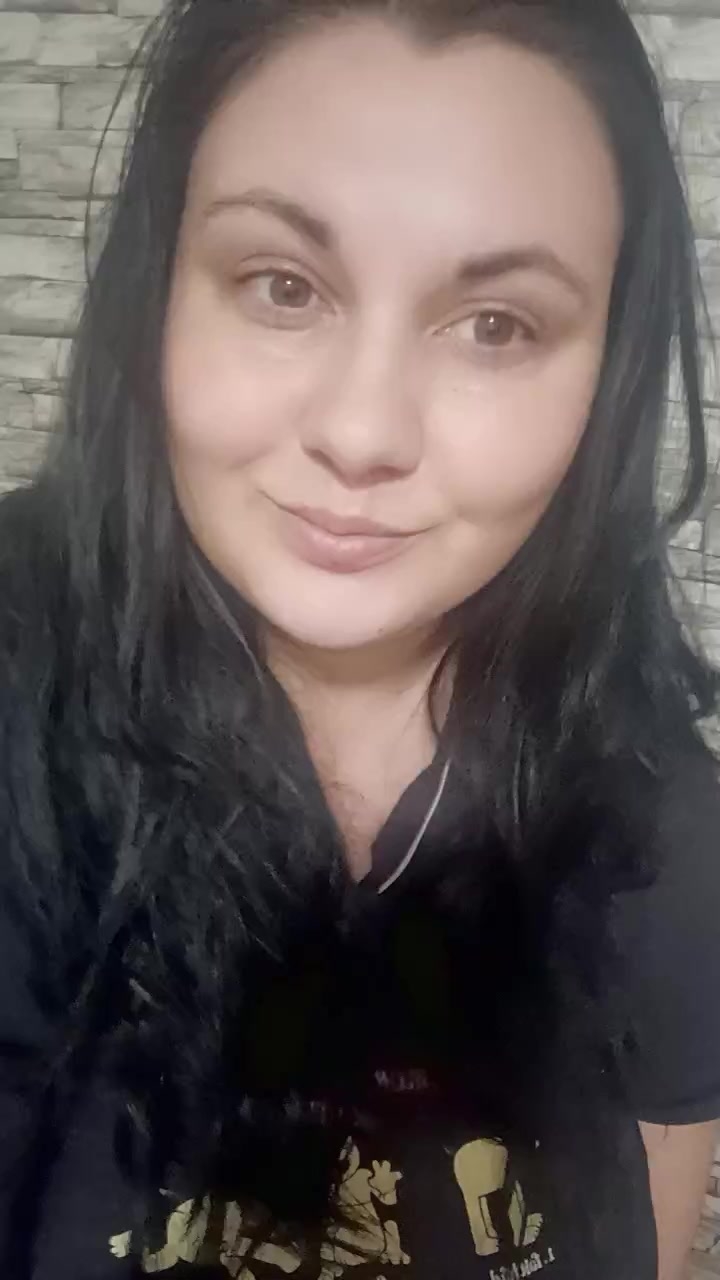 chat-with-girls-online