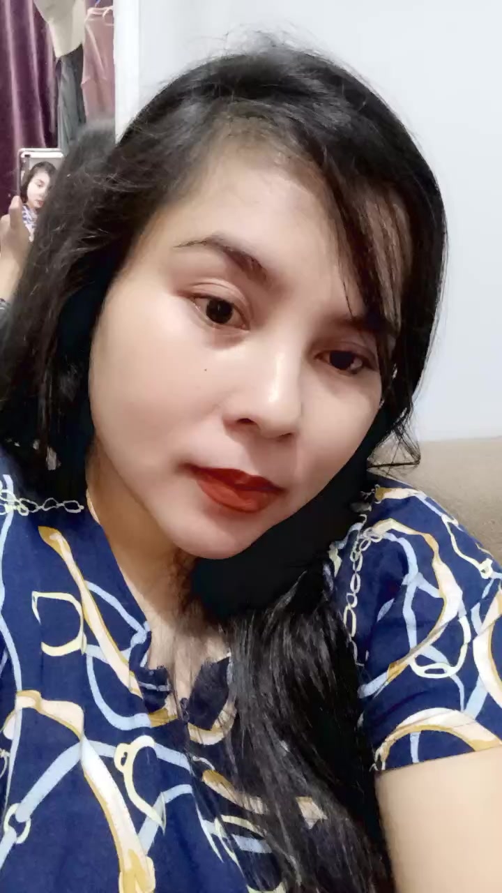 chat-with-girls-online