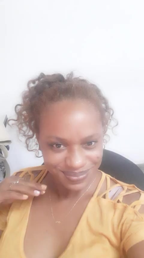 chat-with-girls-near-you