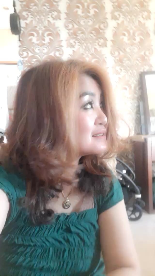 chat-with-girls-near-you