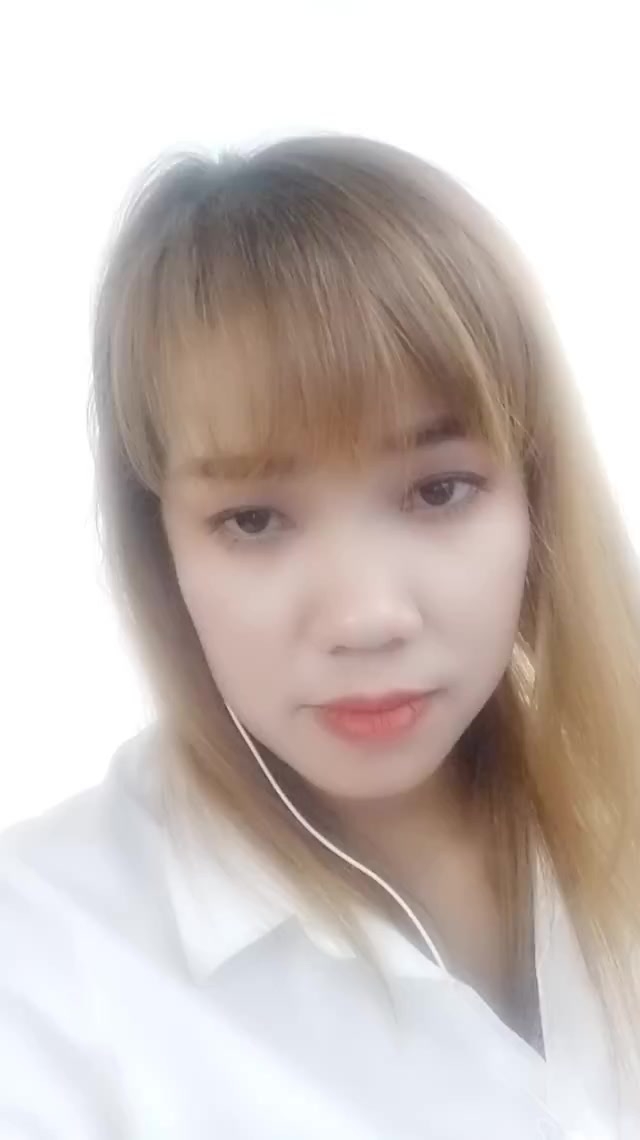 flirt-with-single-girls-online