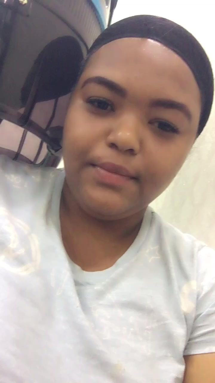 flirt-with-singles-for-free