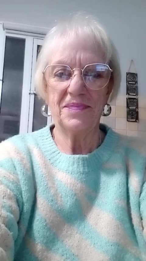 flirt-with-single-ladies