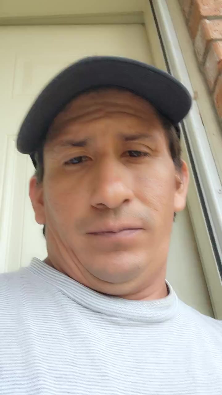 start-online-dating-conversations