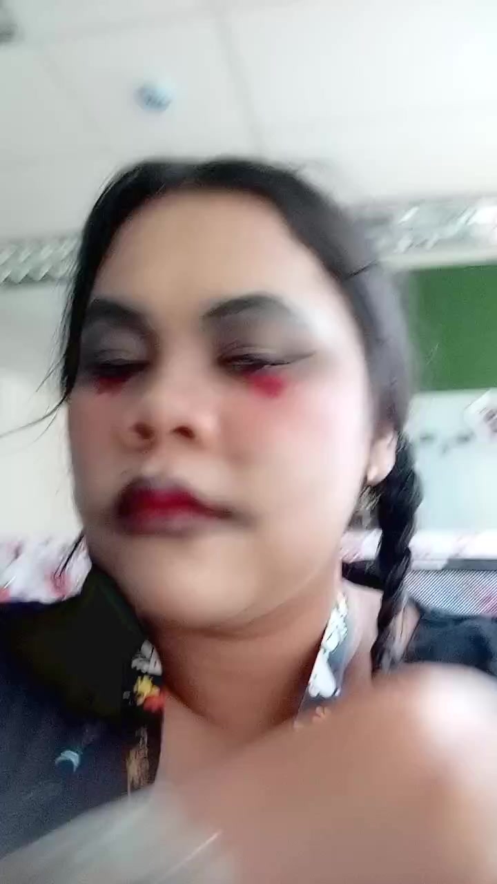 flirt-with-single-guys