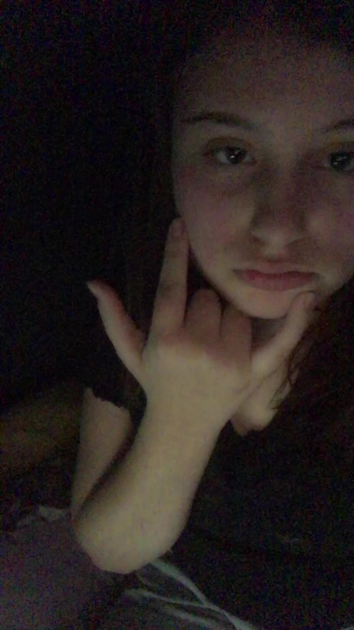 flirt-with-single-women