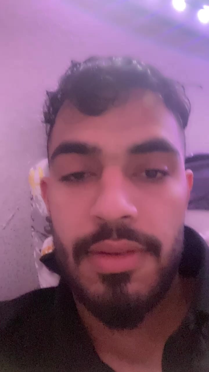 flirt-with-single-men-in-your-area