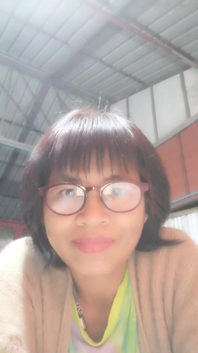 flirt-with-single-women-online