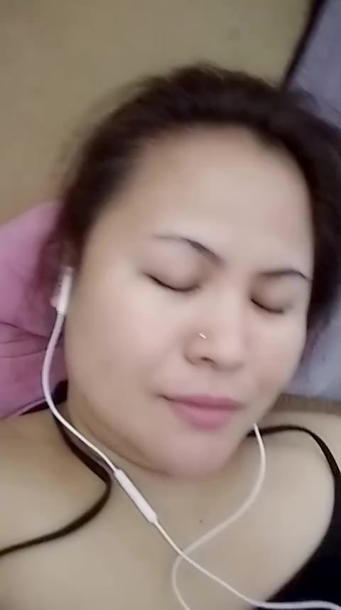 flirt-with-single-guys