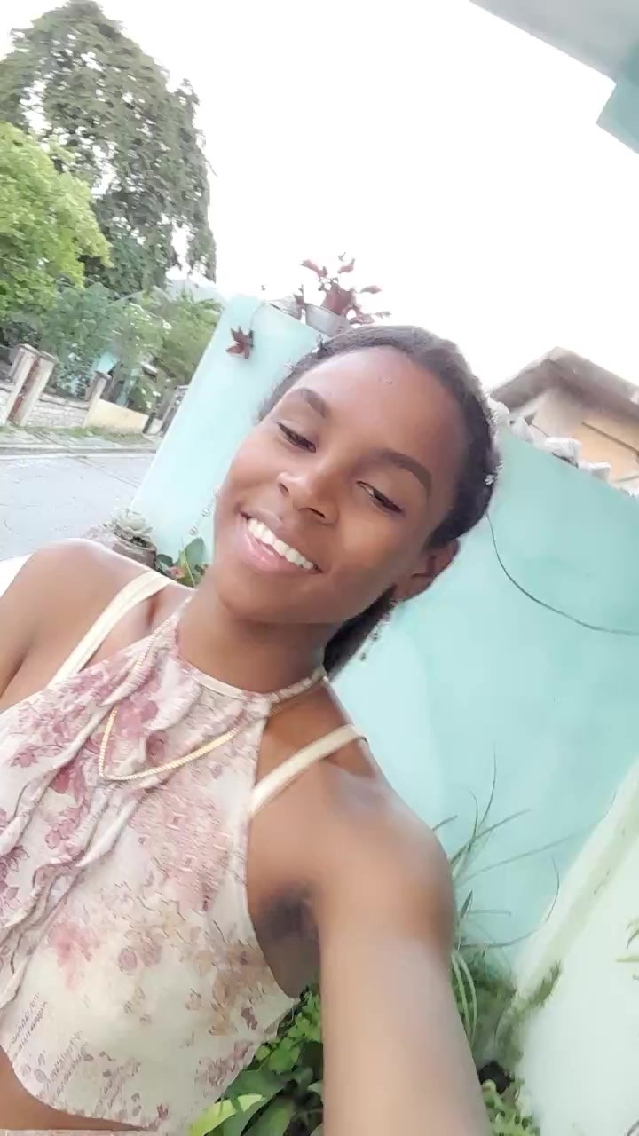 flirt-with-single-men-in-your-area