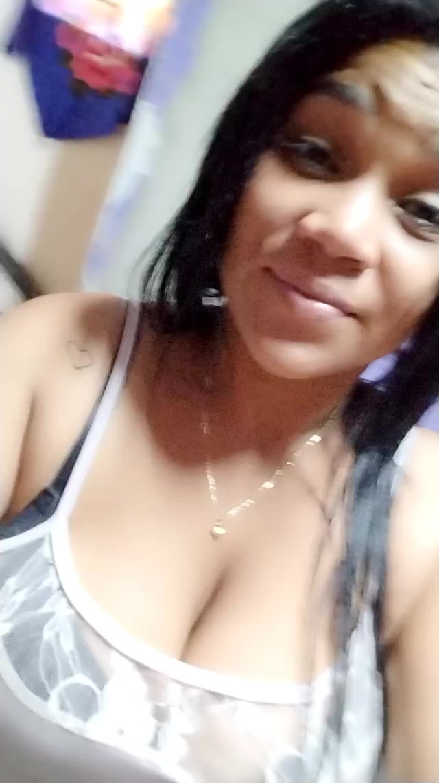 flirt-with-single-women