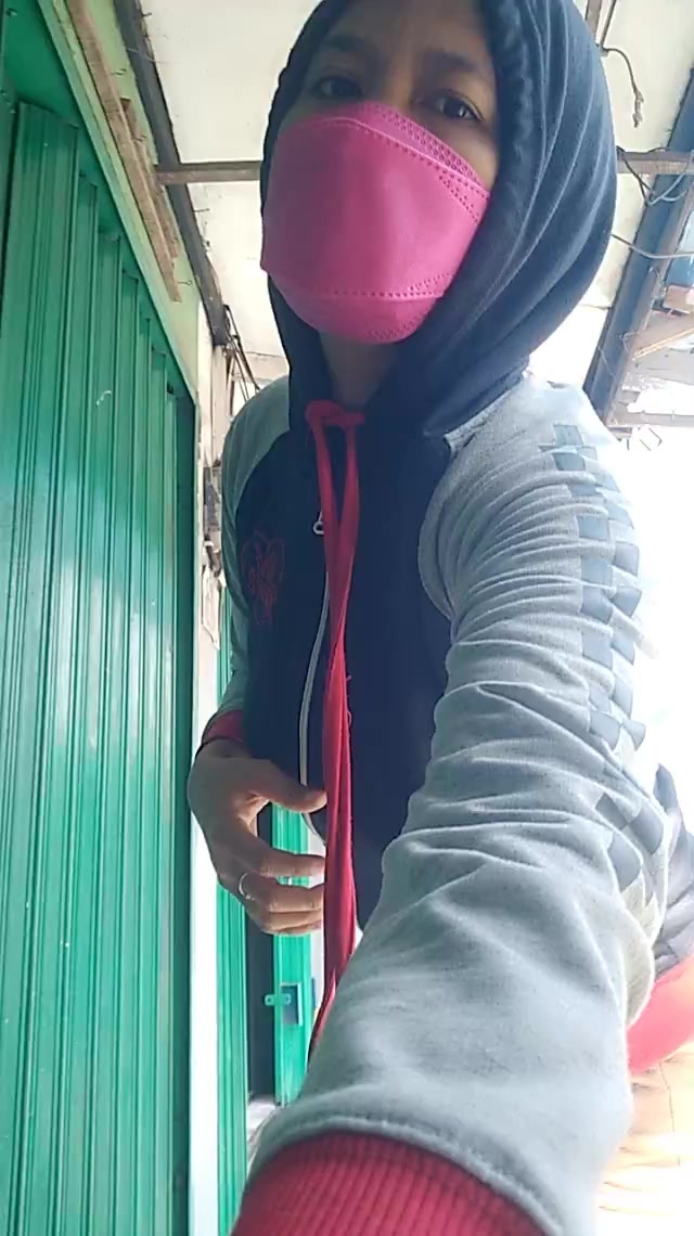 chat-with-girls-near-you