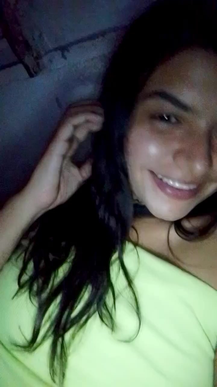 chat-with-girls-nearby