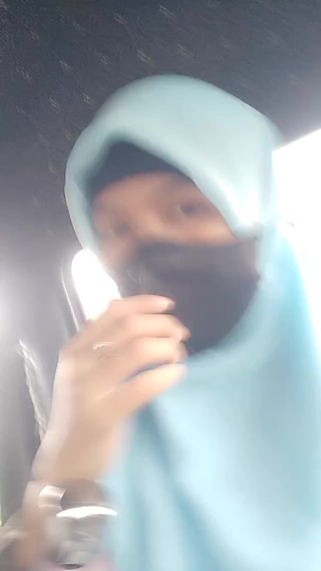 flirt-with-singles-online