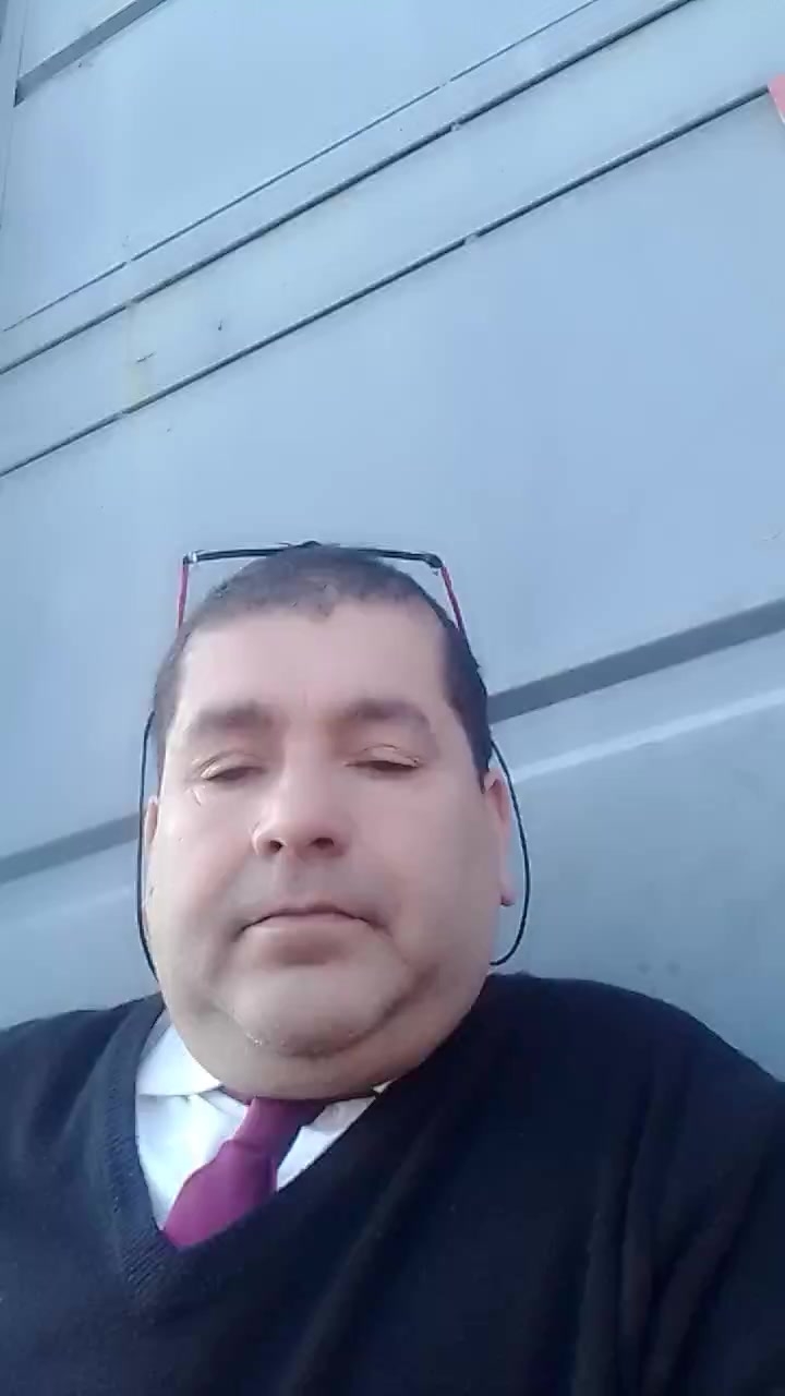 chat-with-girls-near-you