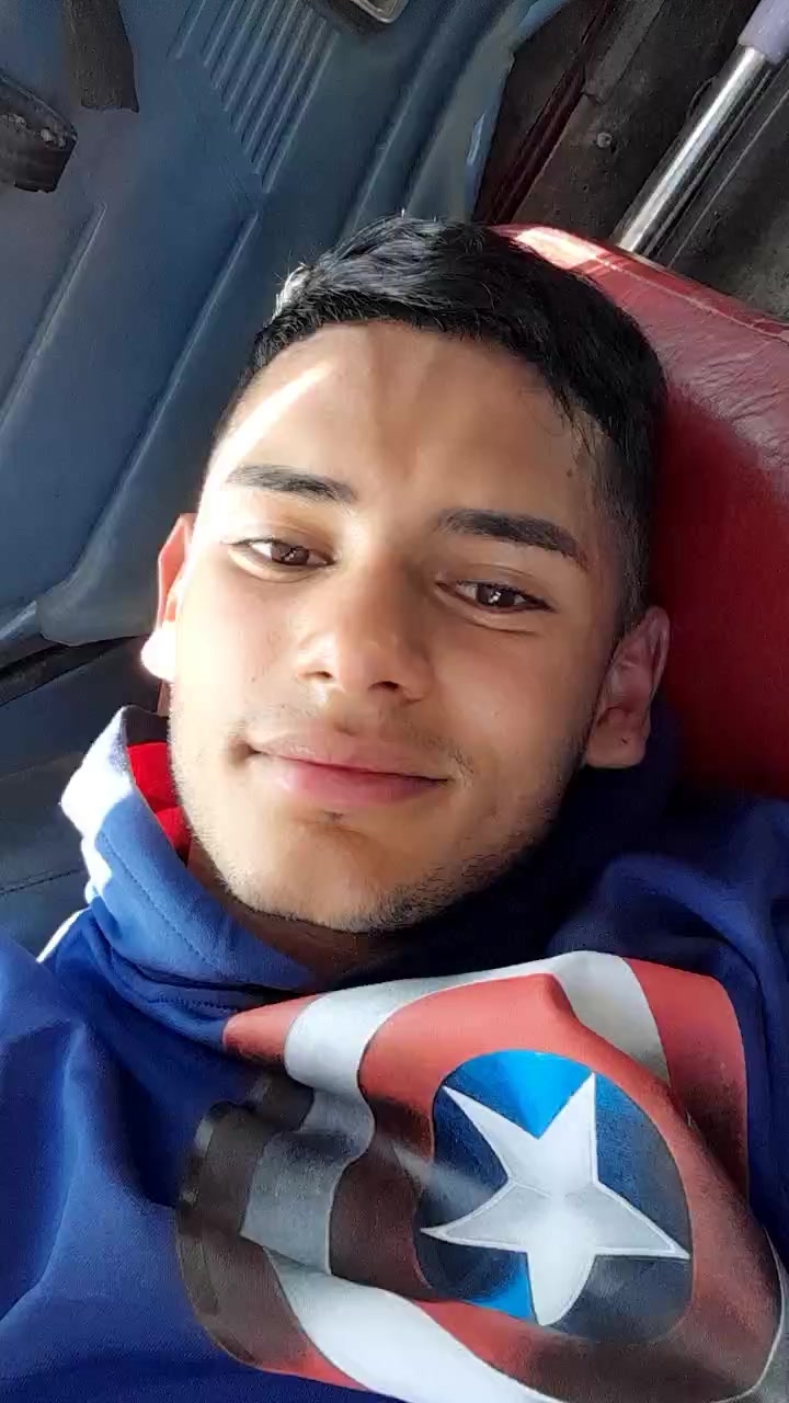 flirt-with-single-men-in-your-area