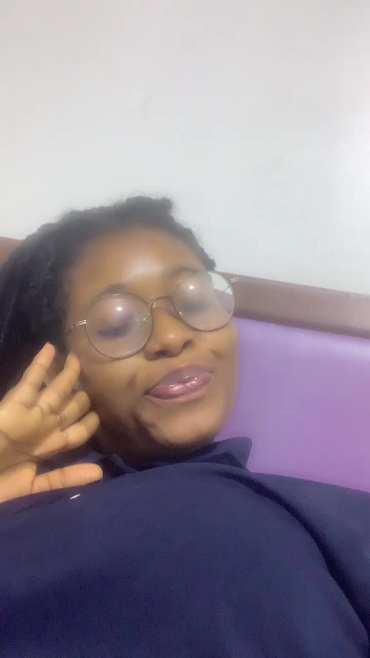 start-online-dating-conversations