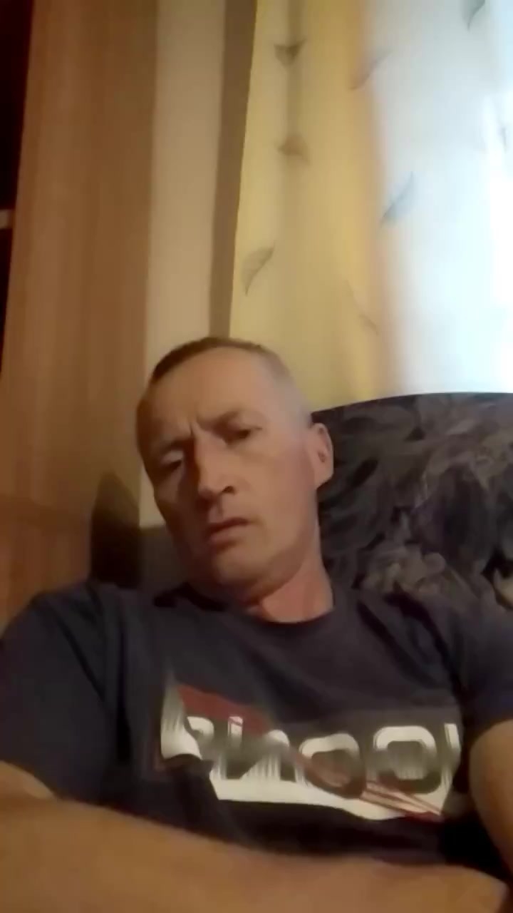 flirt-with-single-men-online