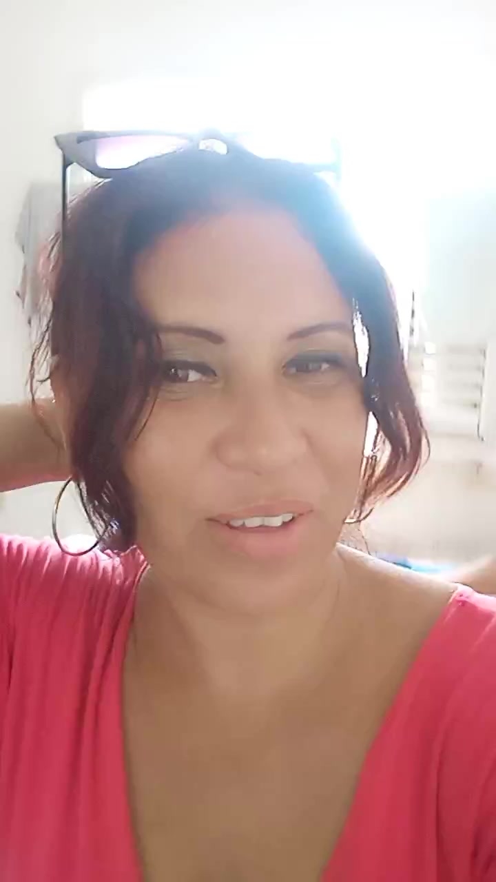 flirt-with-single-guys