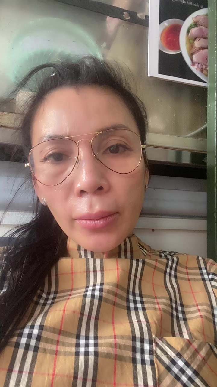 meet-girls-in-your-area