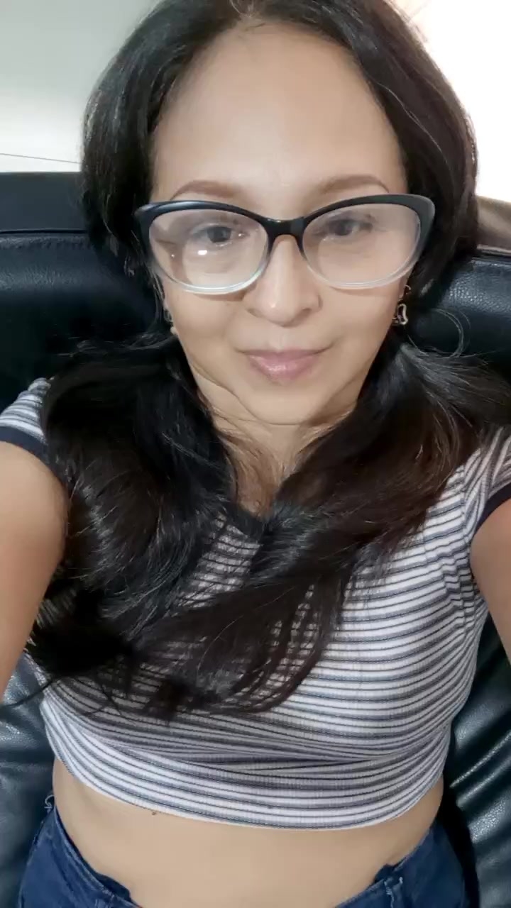 flirt-with-single-guys-online