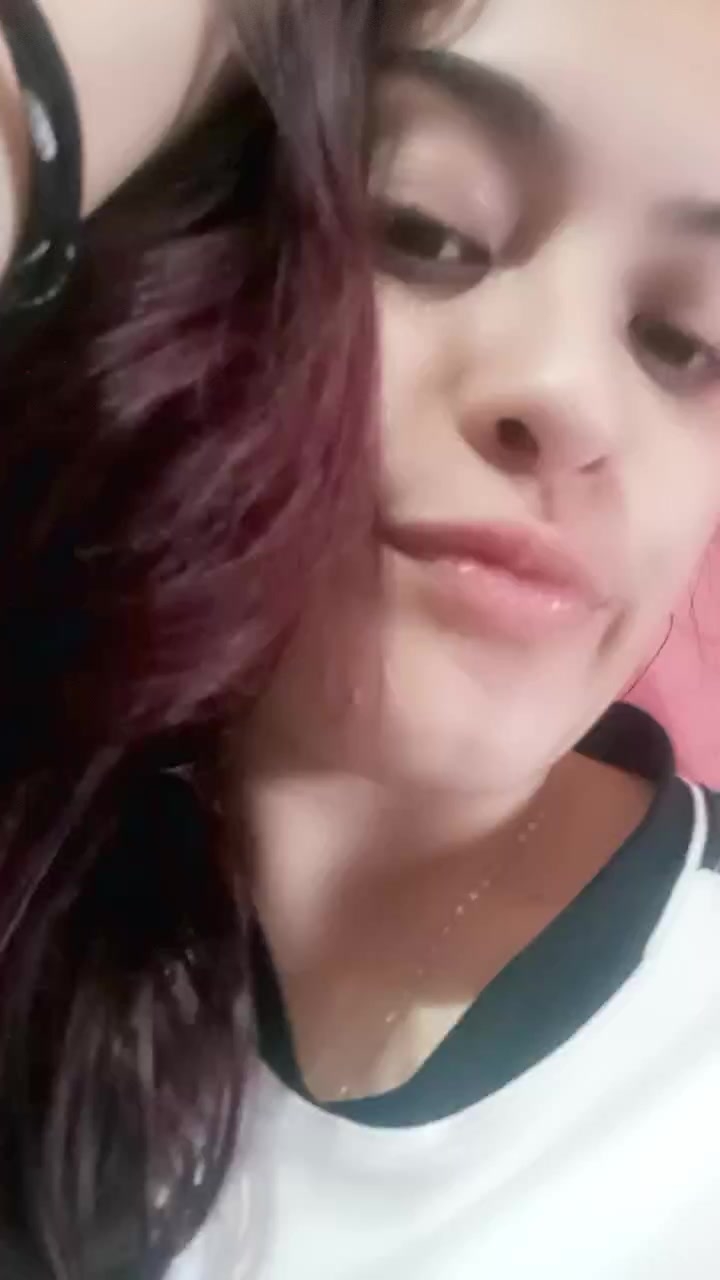 chat-with-girls-nearby